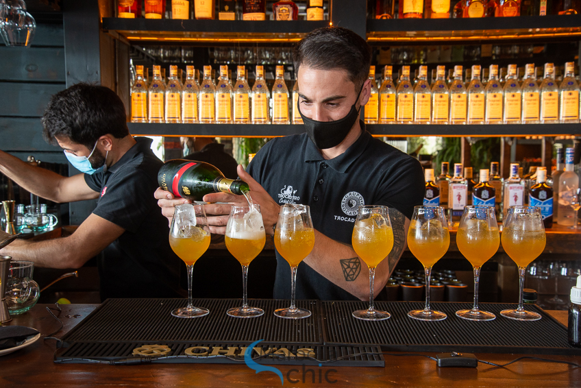 Jon Rojas bartender trocadero benalmádena