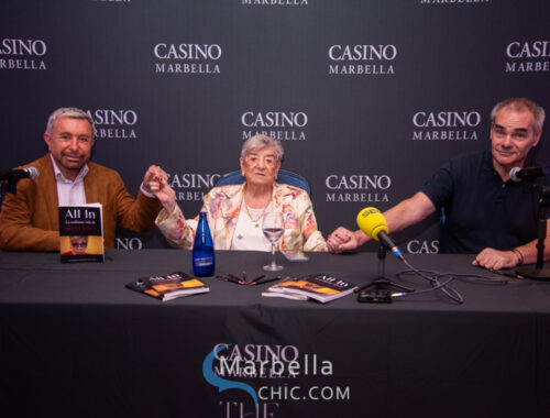 Rosa Tous presenta su libro en Casino Marbella