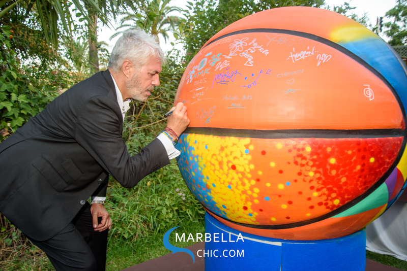 Casi 700 asistentes en el 40 aniversario de la Gala Contra el Cáncer Marbella