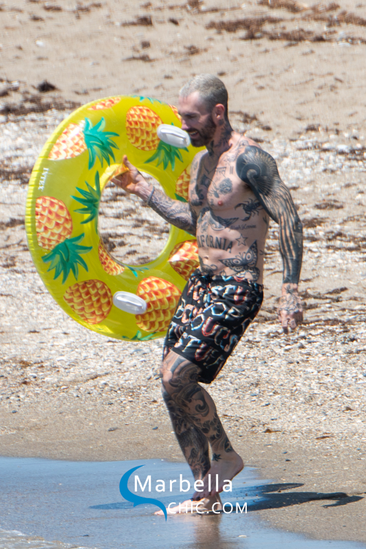 Adam Lavine