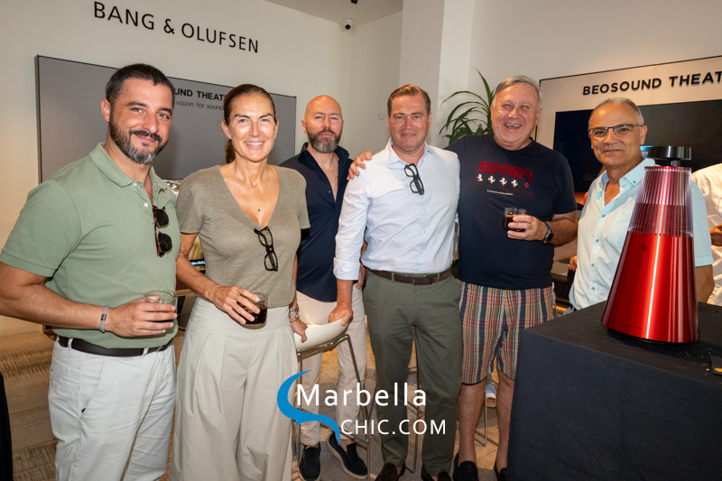 C. de Salamanca y Bang & Olufsen acercan la Fórmula 1 a sus clientes en Marbella