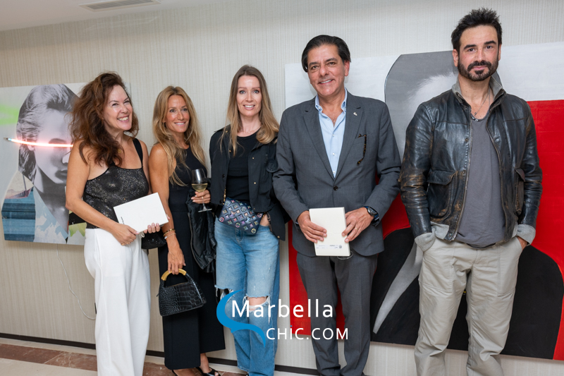 La Galería USC inaugura en Marbella una exposición de Javier Martín y Sophie von Hanau